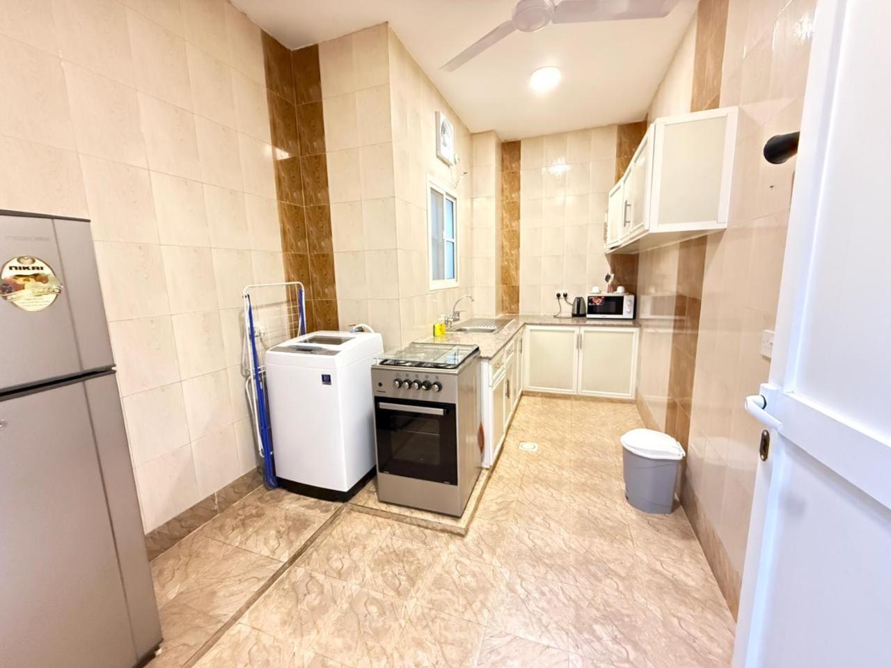 Gateway Salalah Hotel Apartments Екстериор снимка